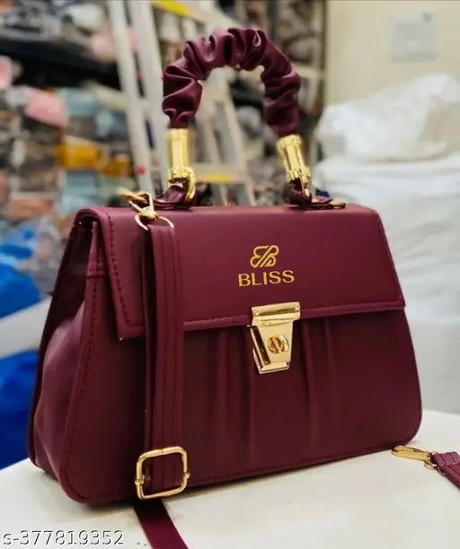 "Ivory Charm – Elegant PU Leather Slingbag for Women"